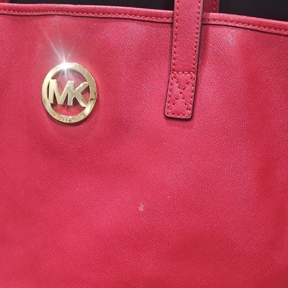 Michael Kors Cherry Red Tote with Gold Logo - Picture 3 of 10